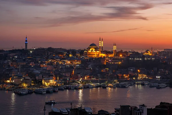 Paysage Nocturne Istanbul Avec Mosquée Suleymaniye Surlignée — Photo