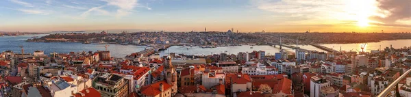 Stort Panorama Över Istanbuls Landskap Solnedgången Resor Till Turkiet — Stockfoto