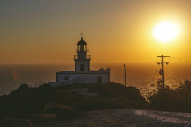 eski deniz feneri günbatımı