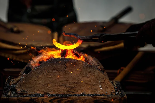 Horseshoe Production Process Horseshoe Flames — Stock Photo, Image