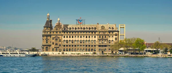 Haydarpaşa Demiryolu Terminali, Haydarpaşa Limanı 'nın güneyi, Kadiköy, 1909, İstanbul, Türkiye