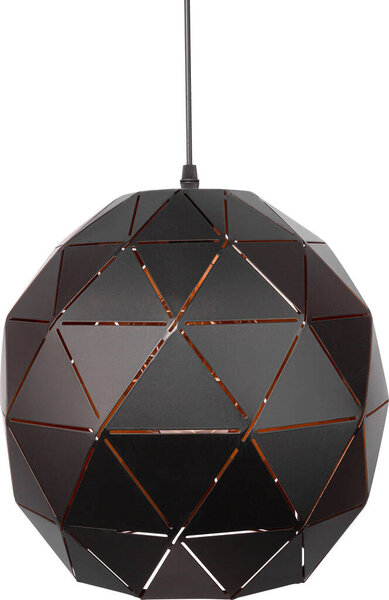 Свет Изолированный на белом фоне. Современная люстра на заднем плане