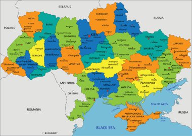 Renkli Ukrayna siyasi haritası açık bir şekilde etiketlenmiş, ayrılmış katmanlarla. Vektör illüstrasyonu.