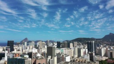 Rio de Janeiro Brezilya 'nın havadan manzarası. Tropik plaj manzarası. Sahil şehrinin kartpostalı. Seyahat yerleri.