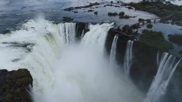 Flygfoto Natur Landskap Iguazu Falls Gigantiska Vattenfall Sydamerika Argentinas Sida — Stockvideo