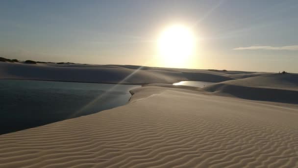 Панорамный Закат Пейзажа Lencois Maranh Brazil Сценические Песчаные Дюны Бирюзовые — стоковое видео