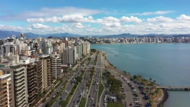 Florianopolis eyaletinin şehir merkezi Santa Catarina Brezilya. Tropikal ada. Uluslararası seyahat yerleri.