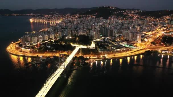 Ночной Город Центре Бразильского Штата Санта Катарина Тропический Остров Международные — стоковое видео