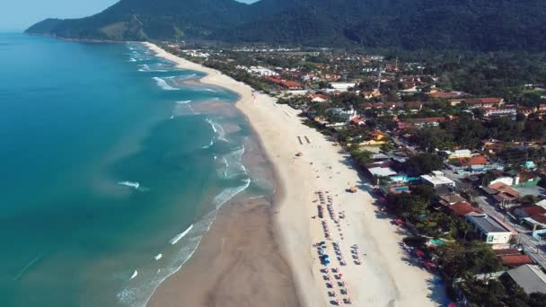 Flygfoto Över Brasilianska Norra Kusten Stranden Maresias Sao Sebastiao Brasilien — Stockvideo
