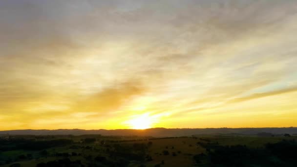 Zeitraffer Ländlicher Landschaft Wolken Zeitraffer Vor Grüner Landschaft — Stockvideo