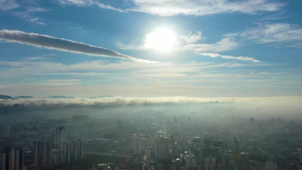 Panorama Luchtfoto Van Mist Ochtend Landschap Bij Dowtown Sao Paulo — Stockvideo
