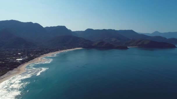マレシアス ビーチの旅行先 夏の風景のビーチシーン 屋外での熱帯環境 休暇の風景 ラグジュアリーなくつろぎの風景 — ストック動画