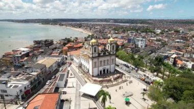 Salvador Bahia Brezilya şehir merkezindeki Bonfim kilisesi. Turizm kartpostalındaki tarihi binalar. Şehrin tarihsel merkezi. Seyahat güzergahı. Tatil gezisi.