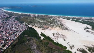 Rio de Janeiro Brezilya 'nın Sahil Bölgesi' nin çarpıcı Karayip suları. Brezilya Karayipleri. Tropik seyahat yerleri. Yaz manzarası.