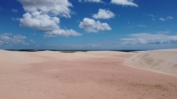 Vista Aérea Panorámica Jericoacoara Ceara Brasil Escénica Playa Dunas Verano — Vídeos de Stock