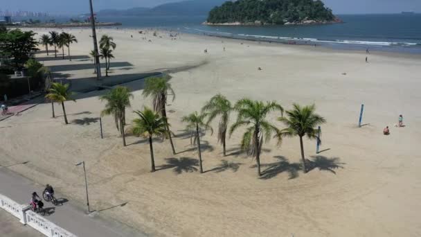 Panning Wide Coastal City Sao Vicente State Sao Paulo Brasil — Vídeo de Stock