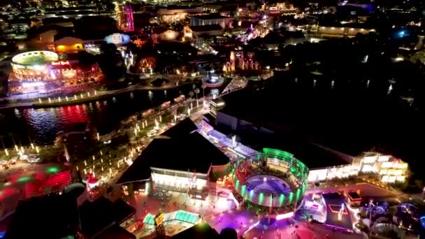 Paisaje Nocturno Colorida Atracción Parque Atracciones Centro Orlando Florida Usa — Vídeo de stock