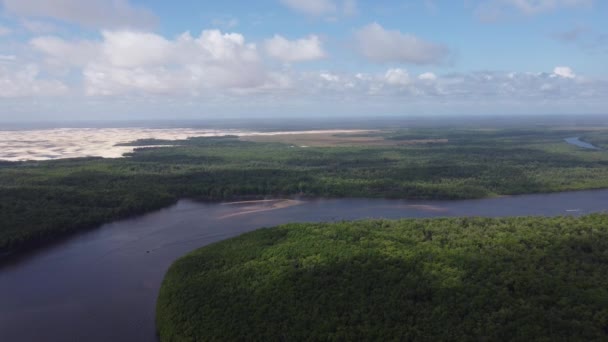 웅덩이는 브라질인의 북동쪽 낙원에 있습니다 여행목적지 Lencois Maranhenses Maranhao Brazil — 비디오