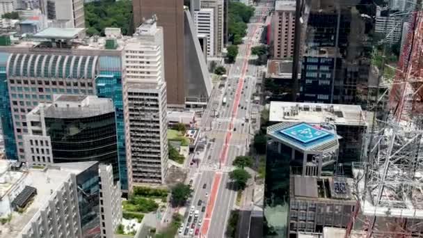 サンパウロブラジルのダウンタウンにあるパウリスタ通り 市内の観光ランドマーク通りの見事な風景です 都市空間 — ストック動画