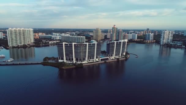 Flygfoto Landskap Fridfullt Landskap Berömda Kuststaden Miami Usa Resmål Tropiskt — Stockvideo