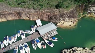 Minas Gerais Brezilya 'da Capitolio Lagün Turizm Tarihi. Meşhur Mobilya Barajı. Turizm simgesi. Seyahat yerleri. Tatil gezisi.