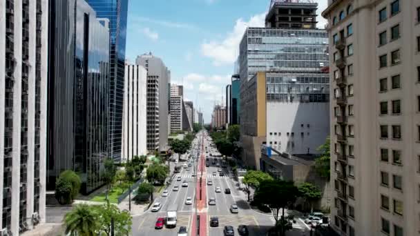 圣保罗市中心的保利斯塔大街 令人叹为观止的旅游地标城市大道景观 城市天线 — 图库视频影像
