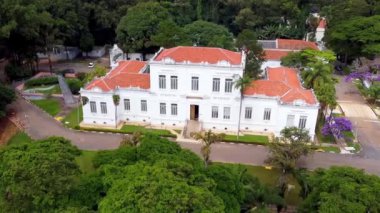 Sao Paulo Brezilya 'daki Butantan Enstitüsü genel merkezi. Coronavirus Aşı Fabrikası ortağı Sinovac Laboratuvarı Çin. Butantan Enstitüsü Covid-19 Aşı Fabrikası. Coronavirus aşısı.