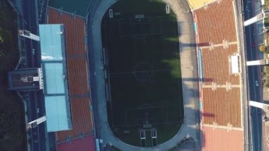 Sao Paulo Brezilya 'nın şehir manzarası. Şehir merkezindeki spor merkezinin göz kamaştırıcı manzarası. Sao Paulo Brezilya şehir merkezindeki futbol stadyumu..