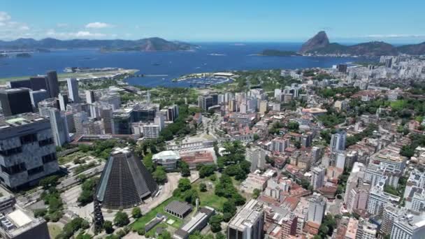 巴西里约热内卢 巴西里约热内卢市中心阳光明媚的全景 巴西里约热内卢的旅游地标 巴西里约市中心海岸概览 — 图库视频影像