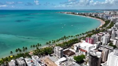 Brezilya 'nın Maceio Alagoas kasabası. Kuzeydoğu Brezilya 'nın tarihi plajı. Tropik seyahat. Tatil beldeleri. Turizm simgesi.