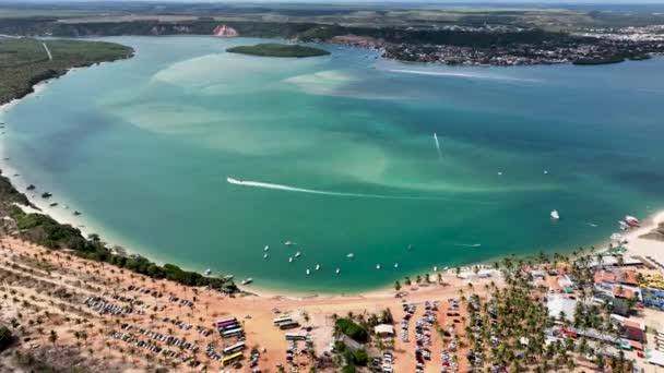 Lucht Panning Shot Van Turquoise Water Strand Bij Maceio Alagoas — Stockvideo