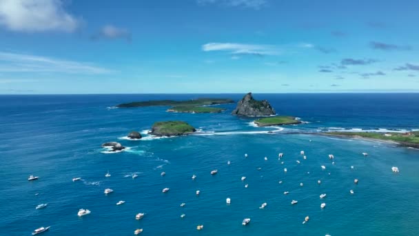 Archipelag Wysp Wulkanicznych Fernando Noronha Tropikalna Sceneria Letnia Sceneria Woda — Wideo stockowe