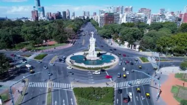Buenos Aires Arjantin şehri. Arjantin 'in şehir merkezindeki turizm manzarası. Turizm simgesi. Şehir merkezinin dışında. Buenos Aires 'in şehir manzarası.