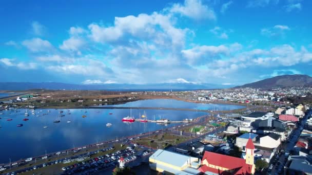 Harbor Downtown Ushuaia Argentina Tierra Del Fuego Natural Landscape Scenic — Stok video