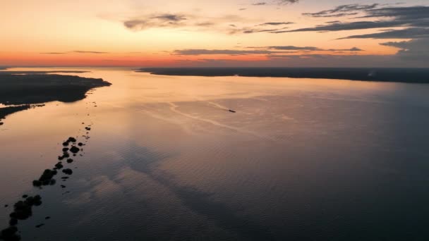 Vista Aérea Del Atardecer Río Amazonas Selva Amazónica Ciudad Manaus — Vídeos de Stock