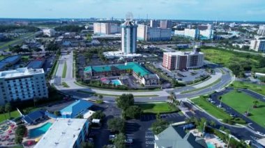 Orlando Florida 'da. Orlando Birleşik Devletleri. Çevre yolu yakınlarındaki tarihi mağazaların panorama havacılık manzarası. Seyahat yerleri. Tatil seyahatleri. Orlando Florida 'da. Orlando Birleşik Devletleri.