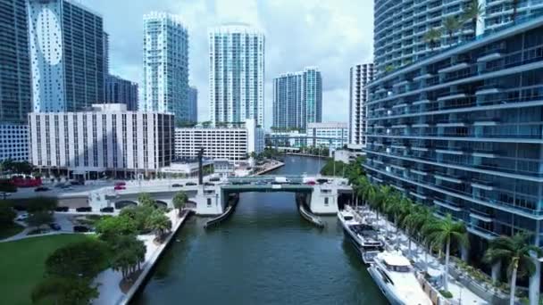 Cityscape Miami Florida Соединенные Штаты Воздушный Ландшафт Ошеломляющих Зданий Движение — стоковое видео