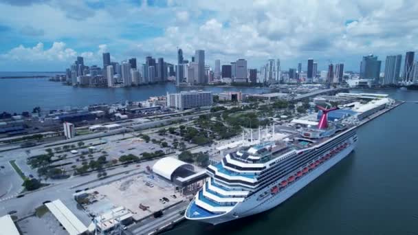 Paesaggio Aereo Splendida Nave Crociera Porto Miami Dock Station Miami — Video Stock