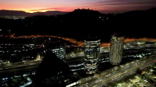 Solnedgång Vid Santiago Chile Stadsbilden Solnedgången Himlen Staden Santiago Chile — Stockvideo