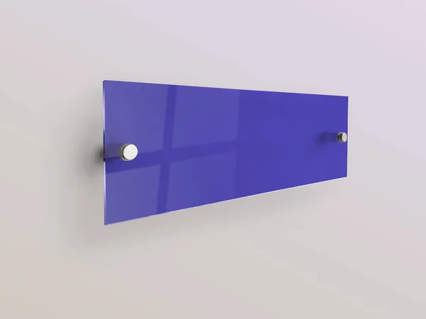 広々とした金属ホルダー上の広い長方形の青いガラスのネームプレート ブランディングのためのクリアプリントボード 白い背景モックアップ側のビューにアクリル広告看板 比例1から3 — ストック写真