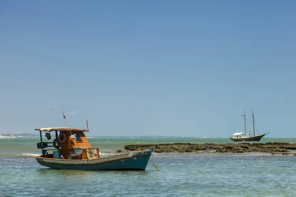 Boot auf einem Riff — Stockfoto