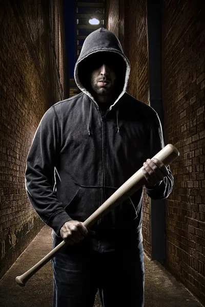 Thief on a dark alley — Stock Photo, Image
