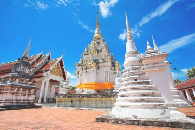 The Famous Pagoda Phra Borommathat Chaiya at Wat Phra Borommathat Chaiya Ratchaworawihan temple in Chaiya district, Surat Thani Province, Thailand.