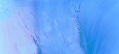 Pastel Akıcı Su. Pembe Pastel Fış Fış.