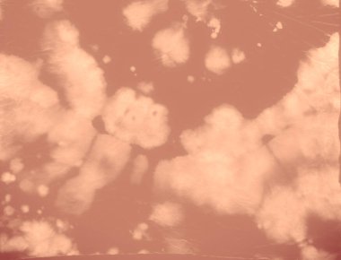 Dairesel Açık Elbise. Renk deseni. Soyut