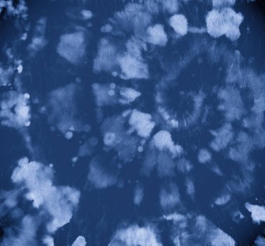 İndigo kravat boyası. Sanatsal Kalp Tasarımı. Hippi.