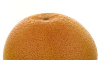 Greyfurt izole edilmiş. Beyaz arka planda sarı limon. Turunçgil. izole et