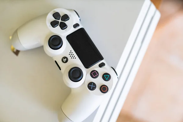 Controlador Jogo Branco Console Segundo Plano Ps4 Papéis Parede Console — Fotografia de Stock