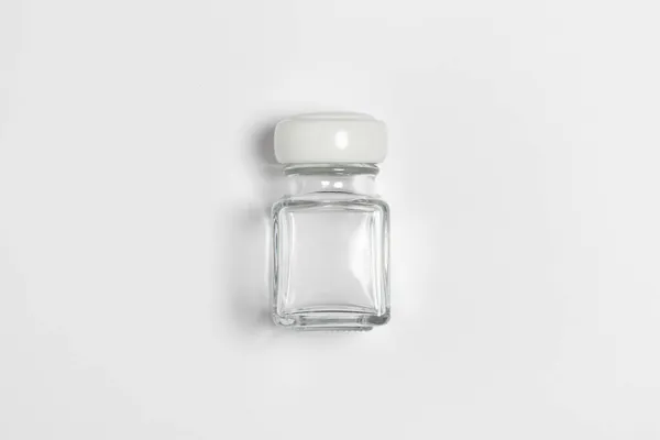 Salt Eller Peppar Shaker Isolerad Vit Bakgrund Högupplöst Foto Uppställning — Stockfoto