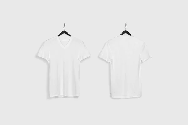 Blank White Shirt Mock Auf Kleiderbügel Vorder Und Rückseite Isoliert — Stockfoto